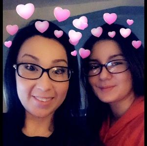 Meet your Posher, Marissa